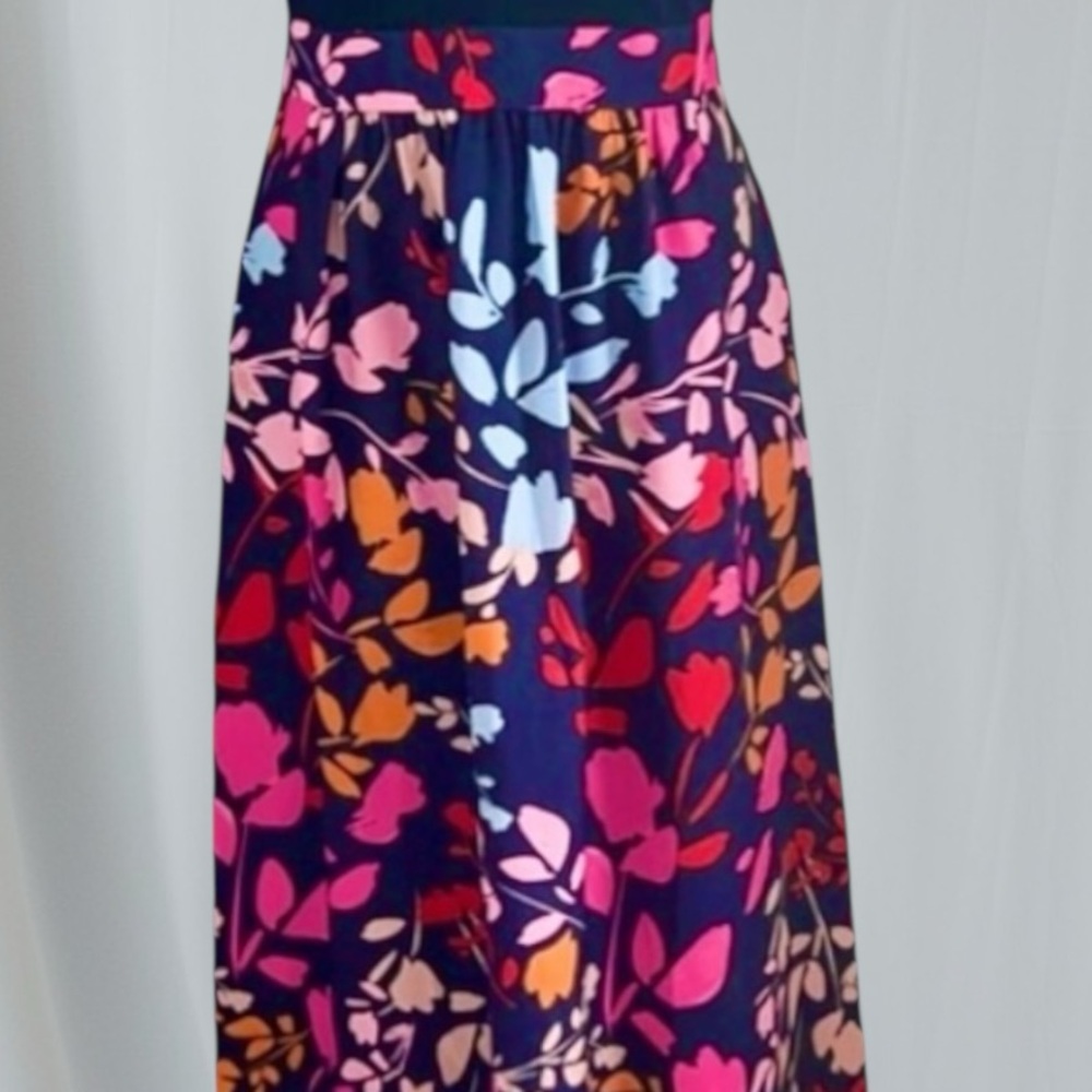 VINCE CAMUTO Maxi Dress | Navy Floral | Size 8 |NEW with Tags - Picture 5 of 7